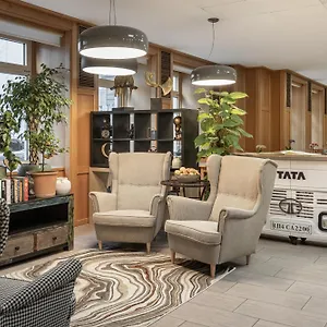 ** Hotel Mynext - Rudy Áustria